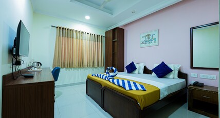 MADRAS INN - ALWARPET Room Type - Super Deluxe Room