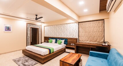 Lemonwood Suites (Near Airport) Room Type - Suite Room with Bathtub