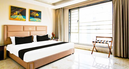 Super Townhouse New Town Formerly Krish Residency Room Type - Classic