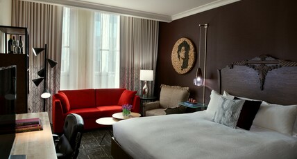 Kimpton Hotel Vintage Portland, an IHG Hotel Room Type - 1 King Studio Suite