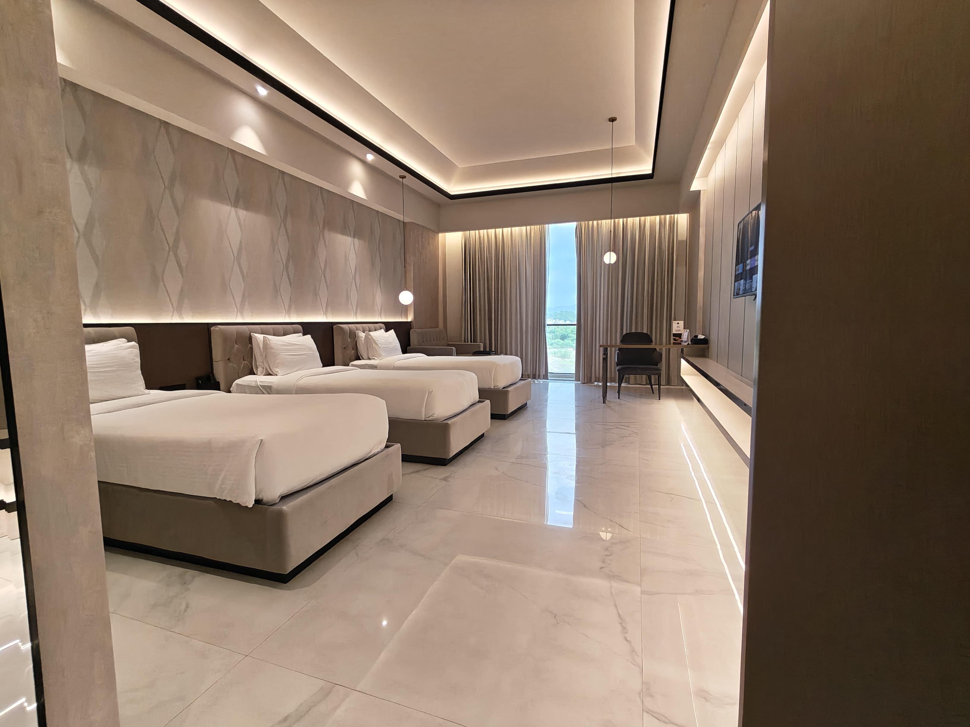 Seven Eleven Hotels & Club - Tap to explore photos