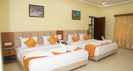 Hotel GSR Srinivasa Inn Room Type - Family Suite Room