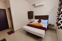 Super Hotel O Red Moon Residency