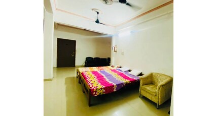 SPOT ON J C Guest House Room Type - SPOT ON Deluxe