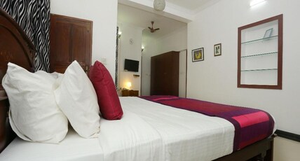 KOVALAM PARK Room Type - DELUXE