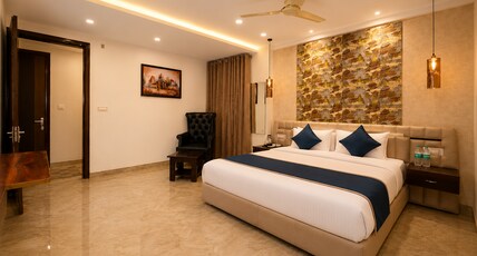 Hotel Chandigarh Heights - Airport Road Manali Highway Transit Hotel Room Type - Elite Room Hotel Chandigarh Heights - Airport Road Manali Highway Transit Hotel Room Type - Elite Room