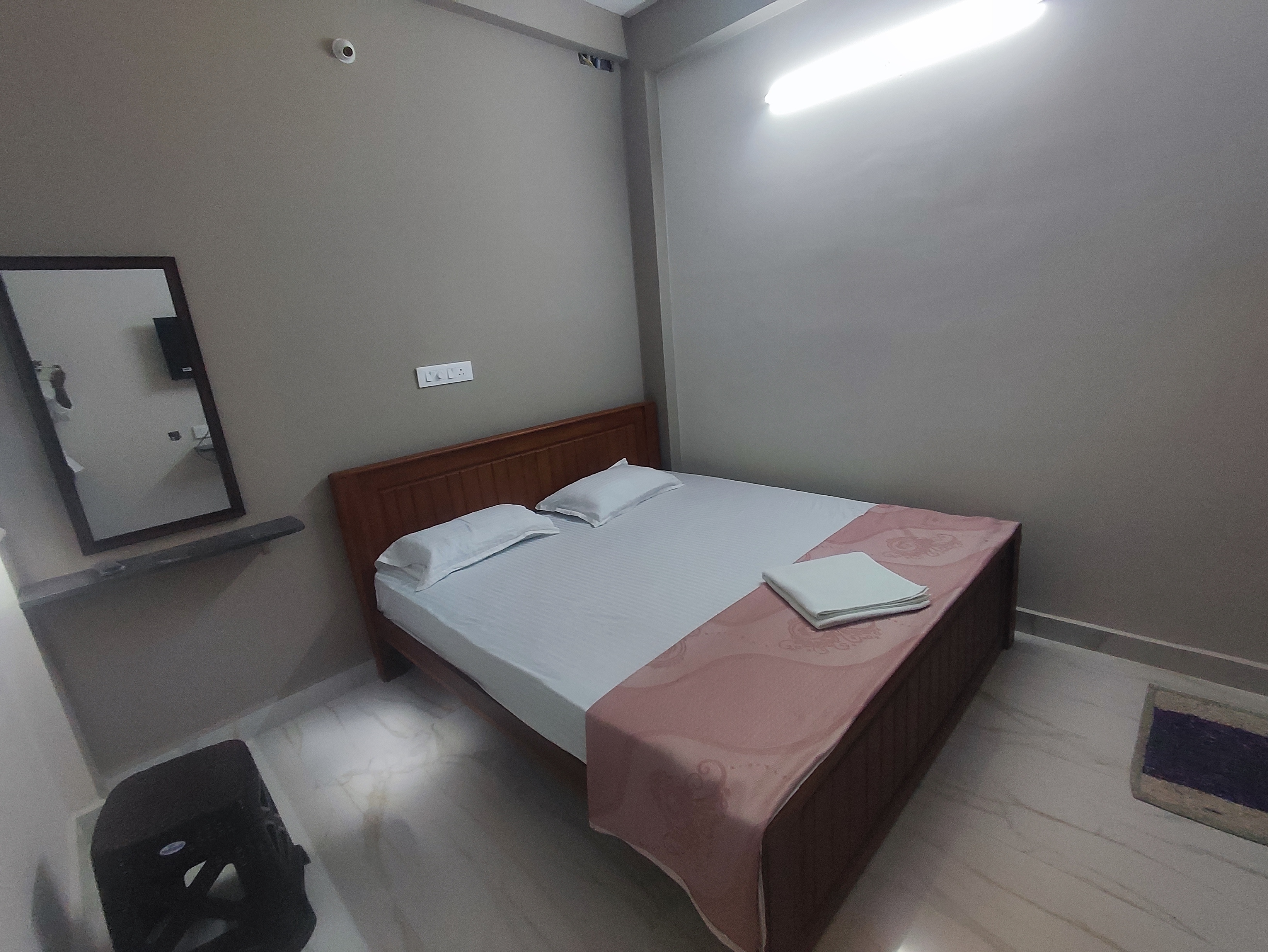 Sri Aksha Residency near Isha - Adiyogi - Tap to explore photos