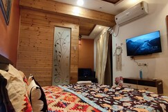 Vrinda Homes   Perfect for Solo   Couples