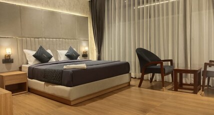 HOTEL IMPERIA GRAND Room Type - Deluxe Room