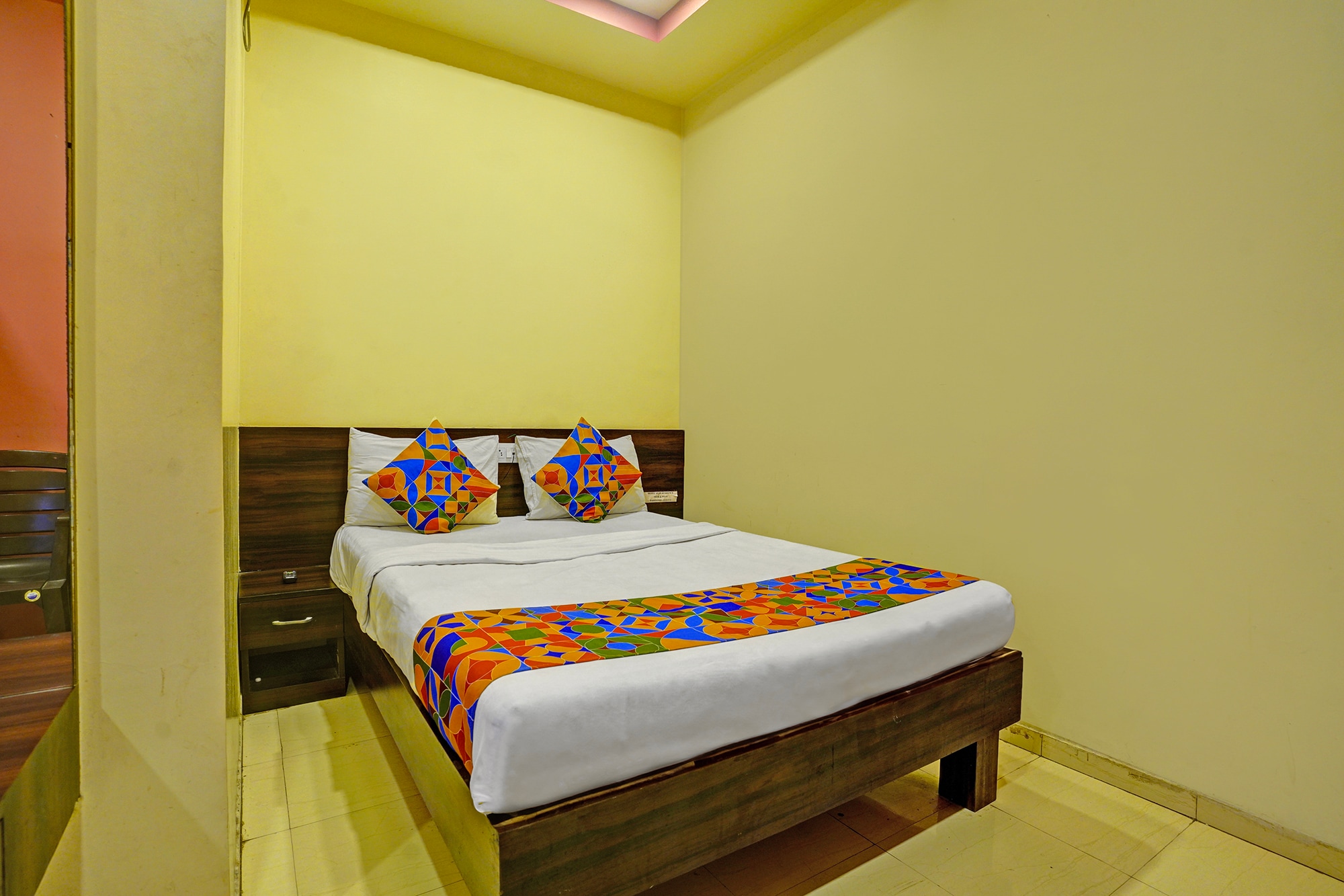 FabHotel Wagholi Inn - Tap to explore photos