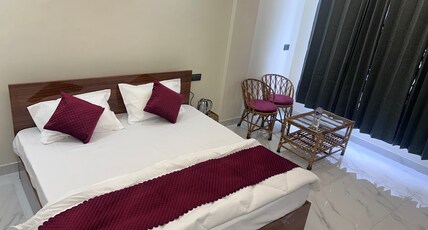 HOTEL OM NAMAMI Room Type - DELUXE ROOMS