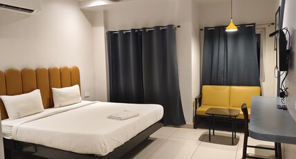 HOTEL BLUE STONE 2 Room Type - Superior Deluxe