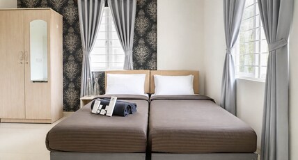 Z Express Lumina Room Type - Deluxe Twin