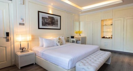 Silverland Jolie Hotel Room Type - Suite King Bed with Afternoon tea Silverland Jolie Hotel Room Type - Suite King Bed with Afternoon tea