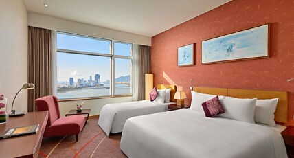 Grand Mercure Danang Room Type - Deluxe Twin, High Floor with Privilege Lounge access Grand Mercure Danang Room Type - Deluxe Twin, High Floor with Privilege Lounge access