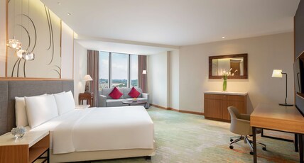 Radisson Golf & Convention Center Batam Room Type - Deluxe Suite