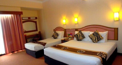 Hotel Grand Continental Room Type - FAMILY TRIPLE