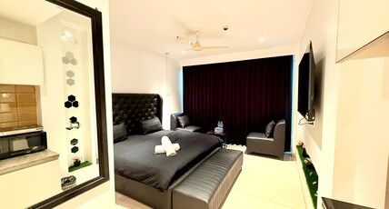 Luxury Studio Key at M3M One Key Resiment Room Type - High Rise Corner Luxe Retreat Studio (17th Floor)