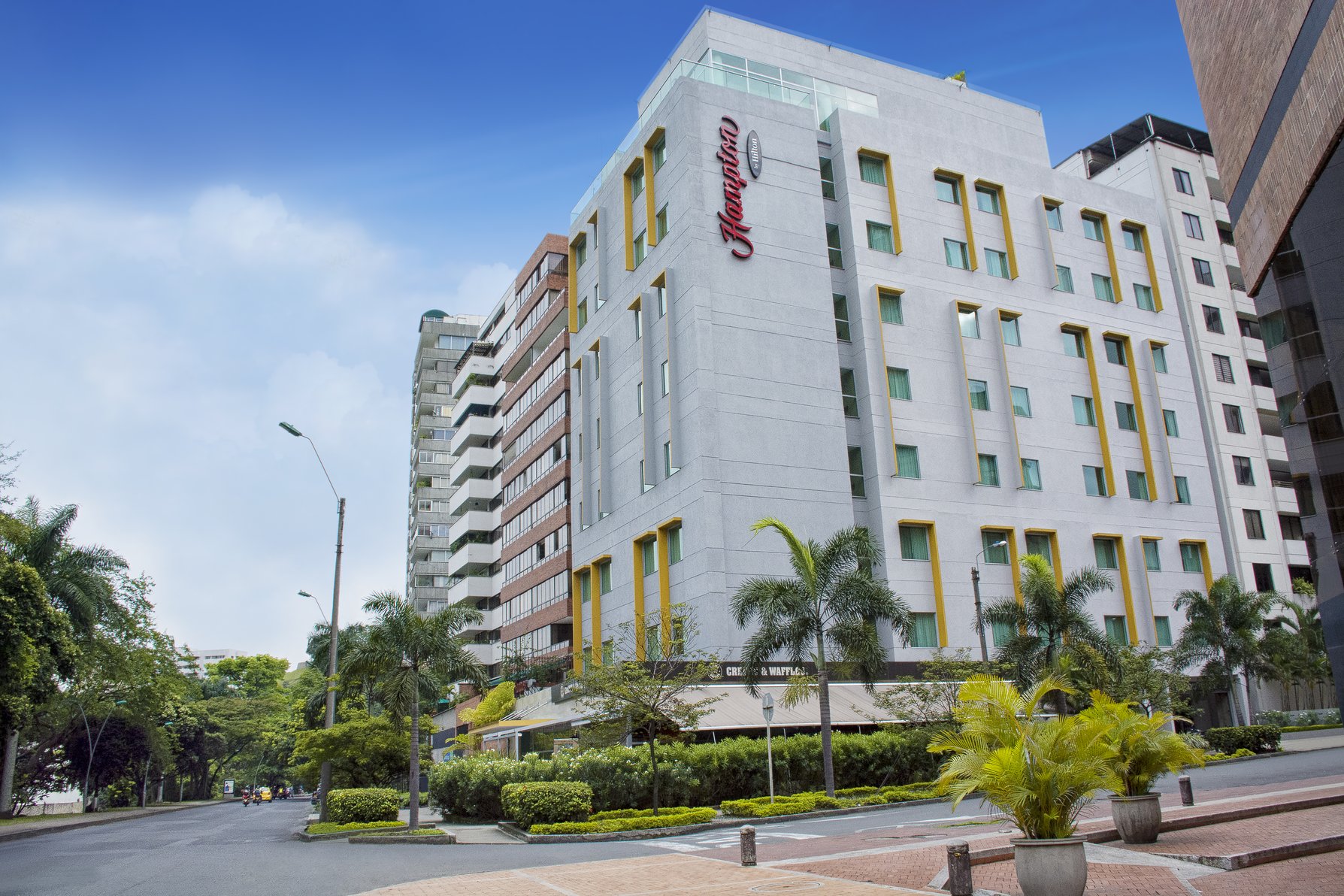 Hampton by Hilton Cali, Colombia - Tap to explore photos