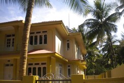 Sakina Holiday Home