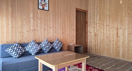 Keshav Retreat Homestay Room Type - Family Suite with Balcony