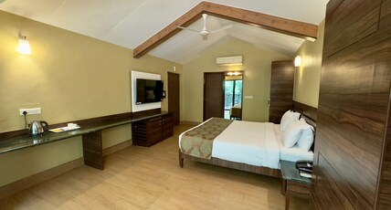 Upper Deck Resort  Highest Peak, Lonavala Room Type - Cottage Room with Forest View