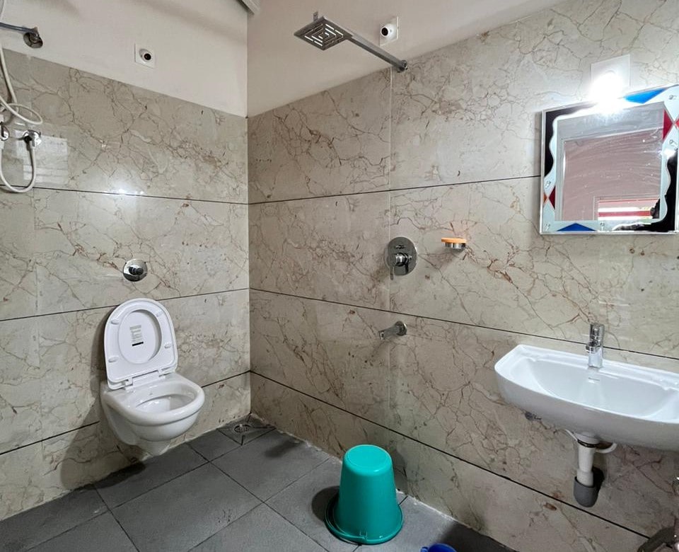 Thrilok Vihar Homestay. - Tap to explore photos
