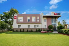 Super Hotel O Gomti Nagar Vigyan khand