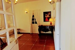 Rooms of Mount Inn Farm House