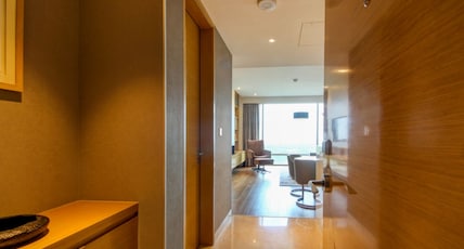Marriott Executive Apartments Hyderabad Room Type - 01 BHK Apartment with Bathtub and Garden View - includes Breakfast - 915 sqft Marriott Executive Apartments Hyderabad Room Type - 01 BHK Apartment with Bathtub and Garden View - includes Breakfast - 915 sqft