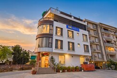 FabHotel Kirara - Nr Jaipur International Airport