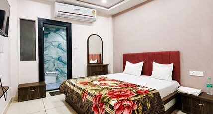 Hotel Balaji Room Type - Double Bed AC Room