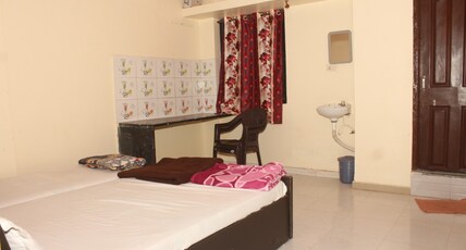 Hotel Sai Satya Room Type - Standard Triple Bed Non AC