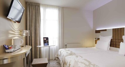 Mercure Paris Opera Faubourg Montmartre Hotel Room Type - Superior Room - twin beds