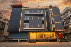 FabHotel PP Residency