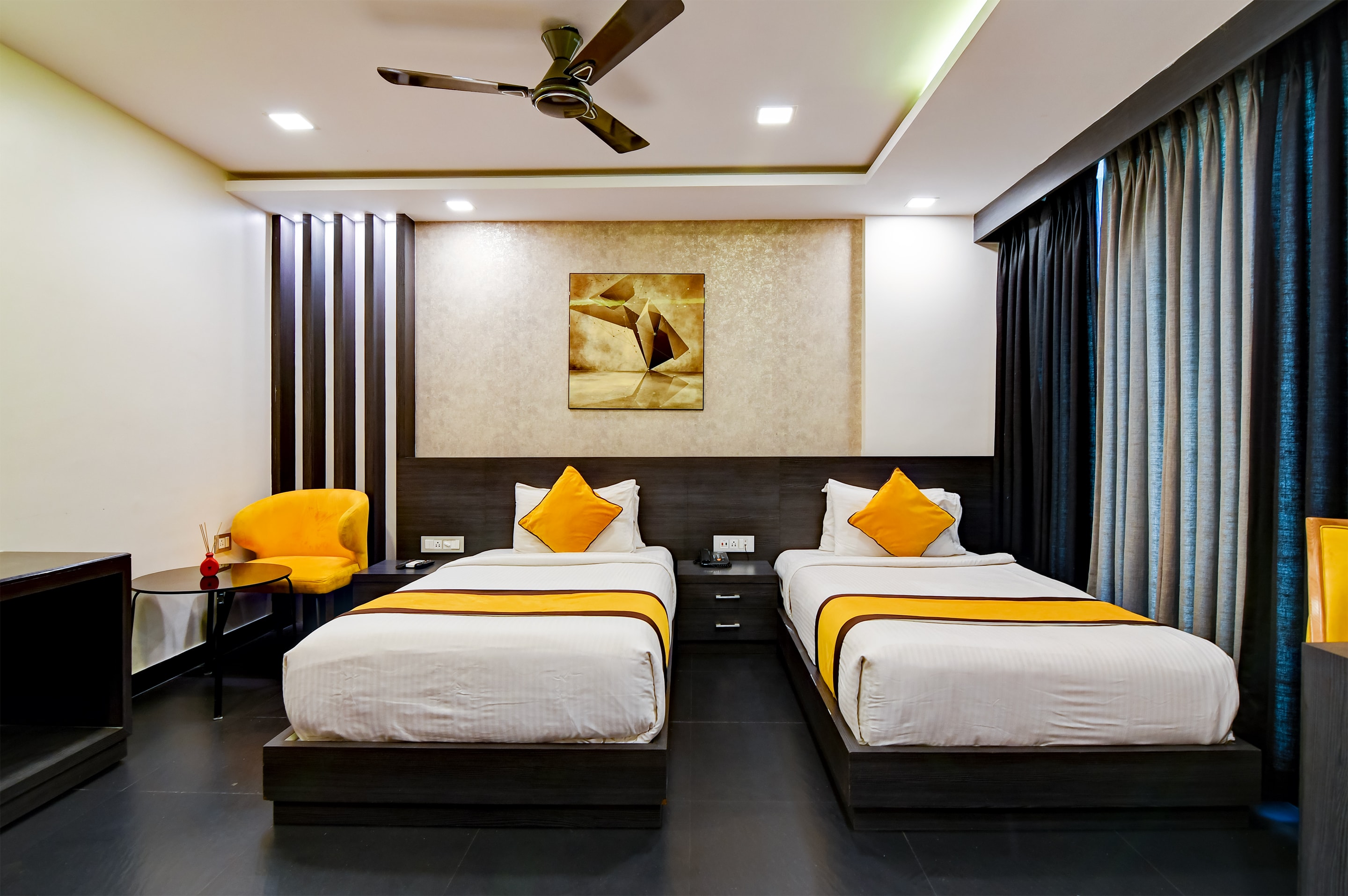 Kzar Corporate Hotel - Tap to explore photos