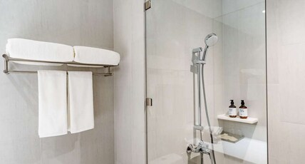 Best Western Chatuchak Room Type - 1 Double Bed, Non-Smoking, Superior Room, City View, Safe Deposit Box