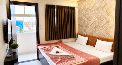 Hotel Shivay - Mahakal Mandir 200mtr only Room Type - Deluxe Room Hotel Shivay - Mahakal Mandir 200mtr only Room Type - Deluxe Room