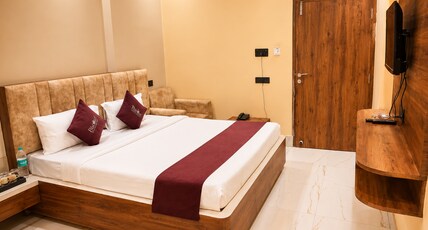 Hotel Asha Palace by Basotel Room Type - Deluxe AC