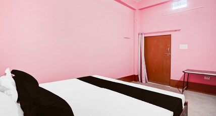 SPOT ON by OYO Celebration Hotel Room Type - Classic SPOT ON by OYO Celebration Hotel Room Type - Classic