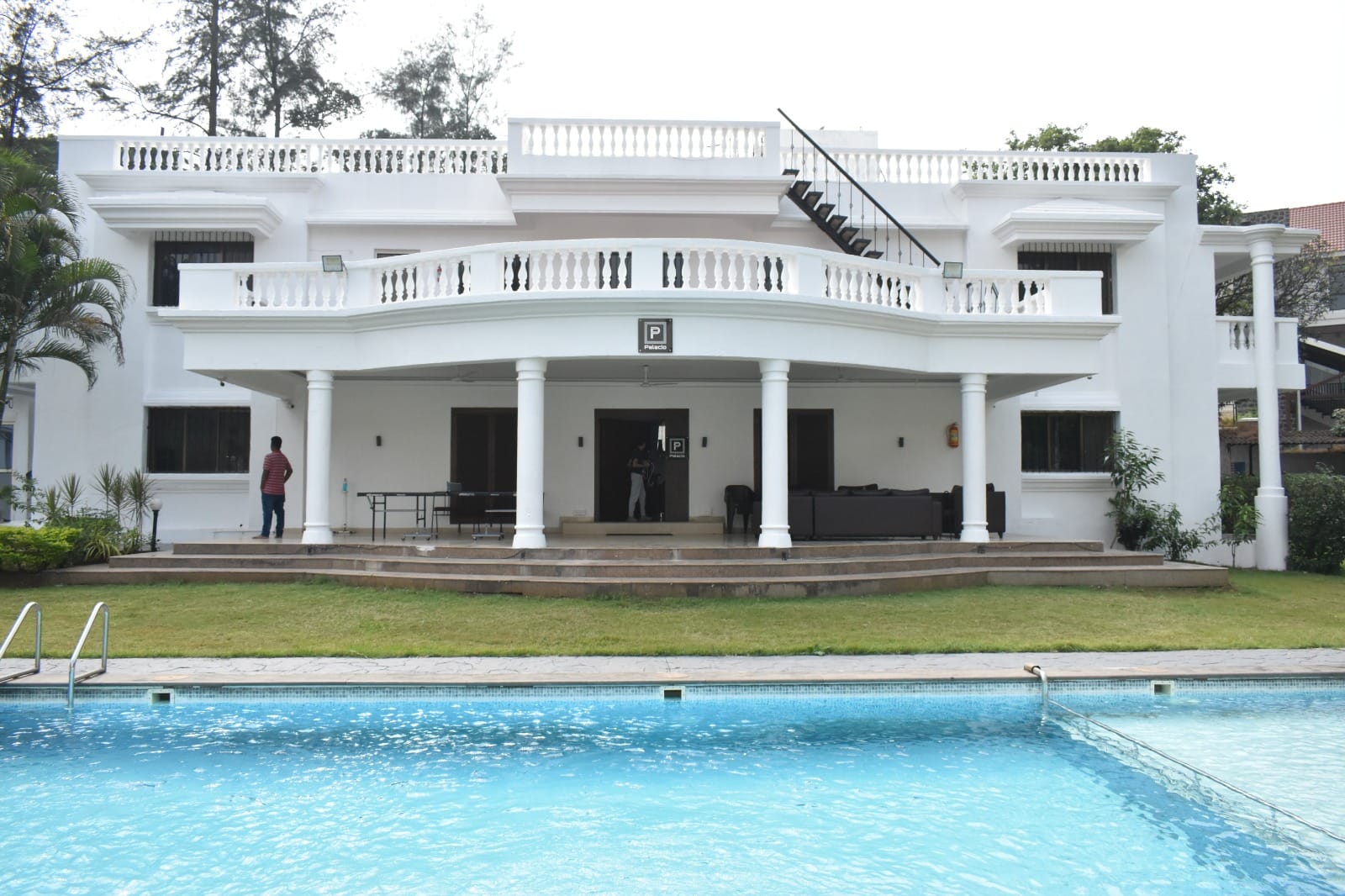 Main gallery