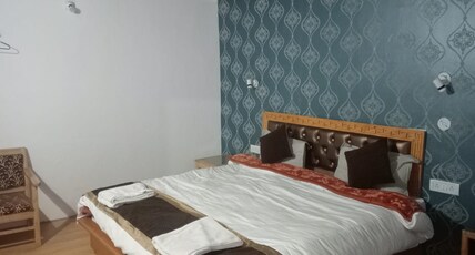 Himalayan regal house Room Type - Deluxe Room