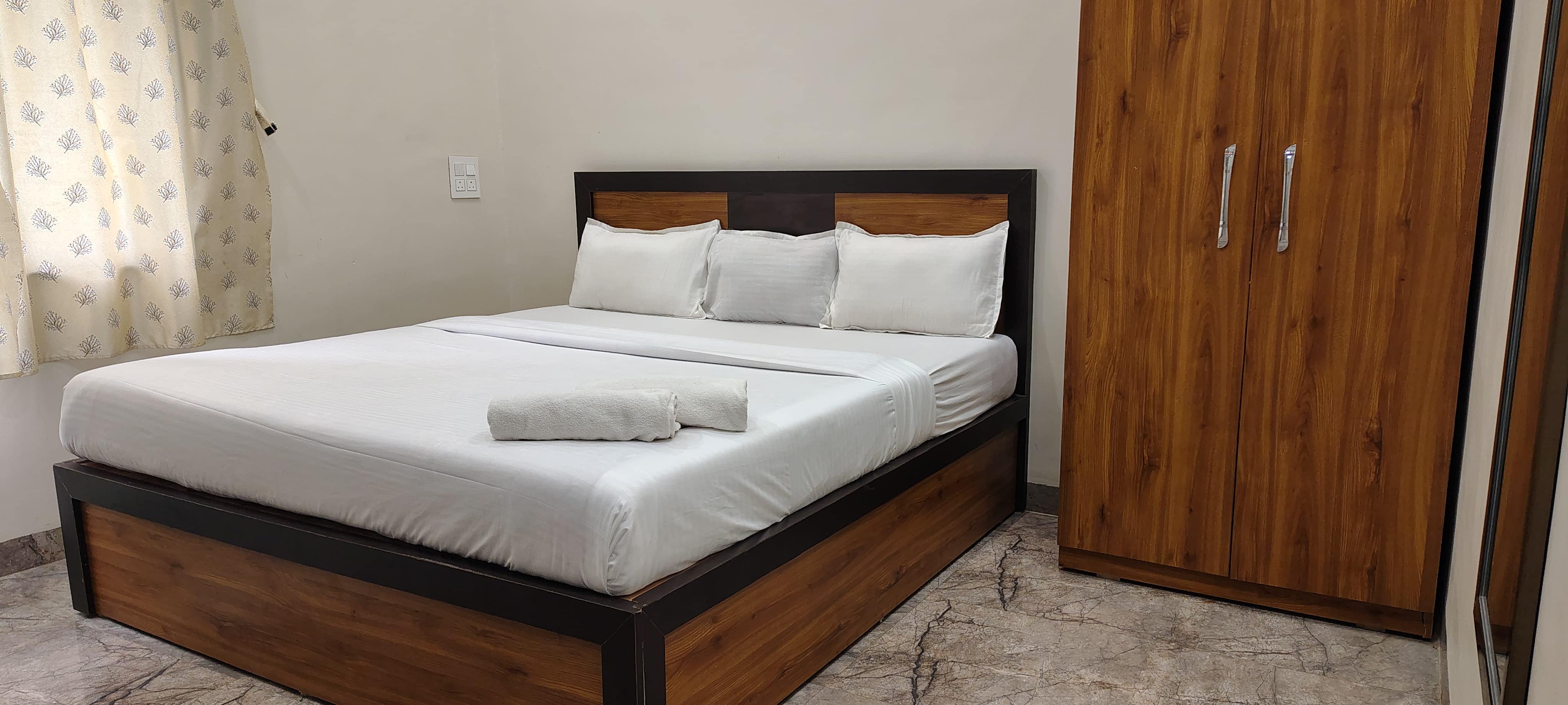 Hotel Anusaya Residency - Tap to explore photos