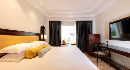 Taj Samudra, Colombo Room Type - Luxury Room City View Double Bed Taj Samudra, Colombo Room Type - Luxury Room City View Double Bed