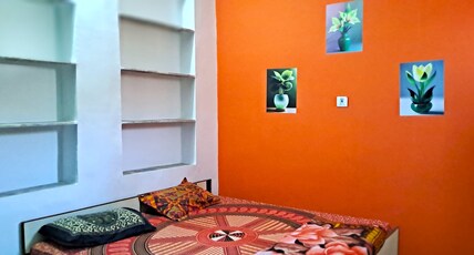 Sukha's Place Room Type - AC double Room with balcony
