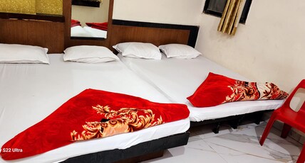 Hotel Sai Murli Chandra Room Type - Four Bed Room Non A.C.