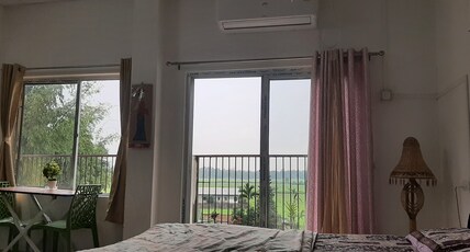 Peace Abode Homestay Room Type - Vista Room with Kitchen and Balcony