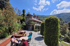 PARIJAT RETREAT  (30 KM FROM RANIKHET TOWARDS JIM CORBET)