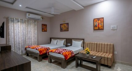 Hotel Indraprasth Room Type - Gold Room Hotel Indraprasth Room Type - Gold Room