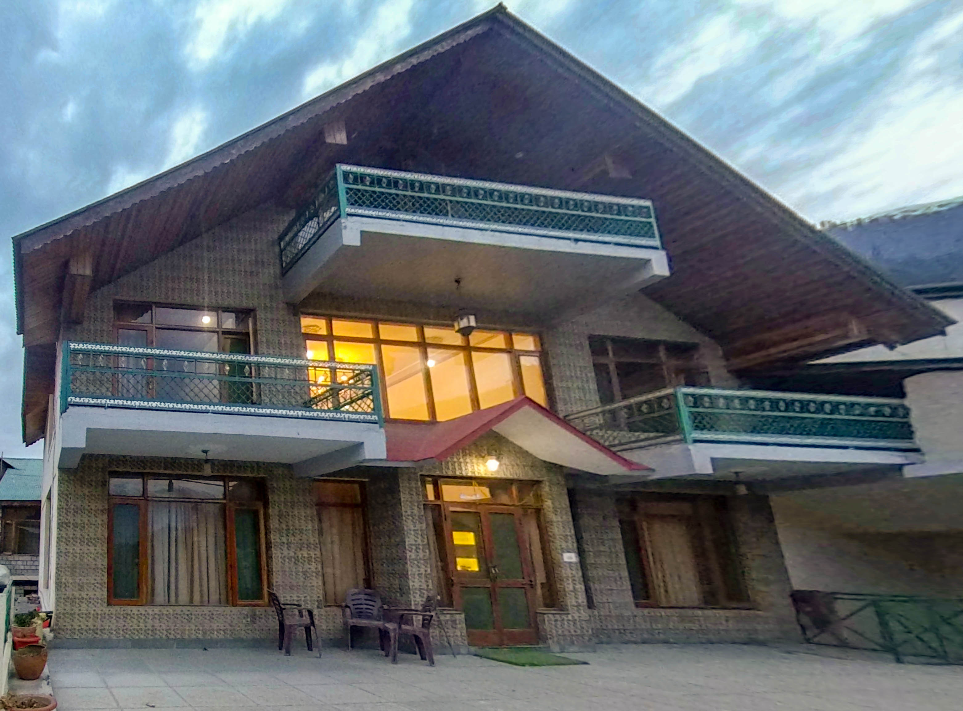 Main gallery